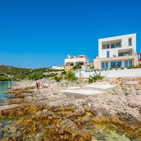 Villa Rogoznica Sleeps 12 With Pool Air Con And Wifi Rogoznica (Sibenik-Knin)