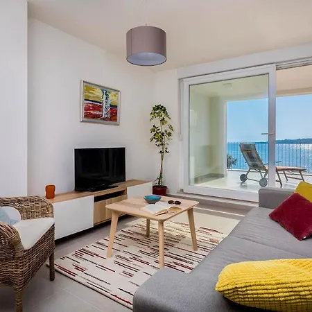 Rogoznica Sleeps 12 With Pool Air Con And Wifi Rogoznica (Sibenik-Knin)